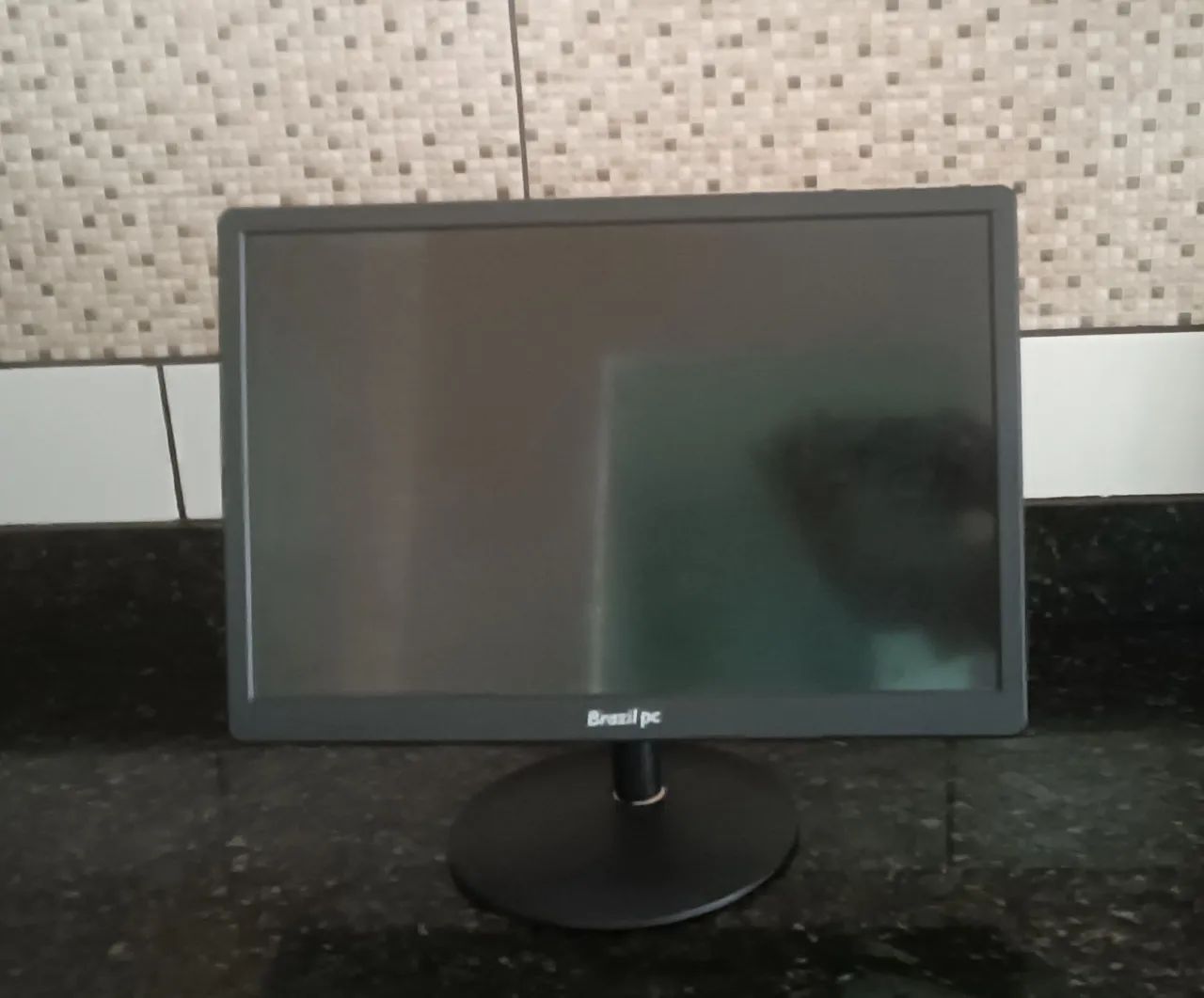 Vende-se munitor para PC