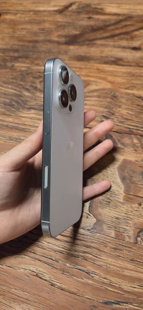 Iphone 16 pro 128gb 90% saude IMPECAVEL - Foto 3