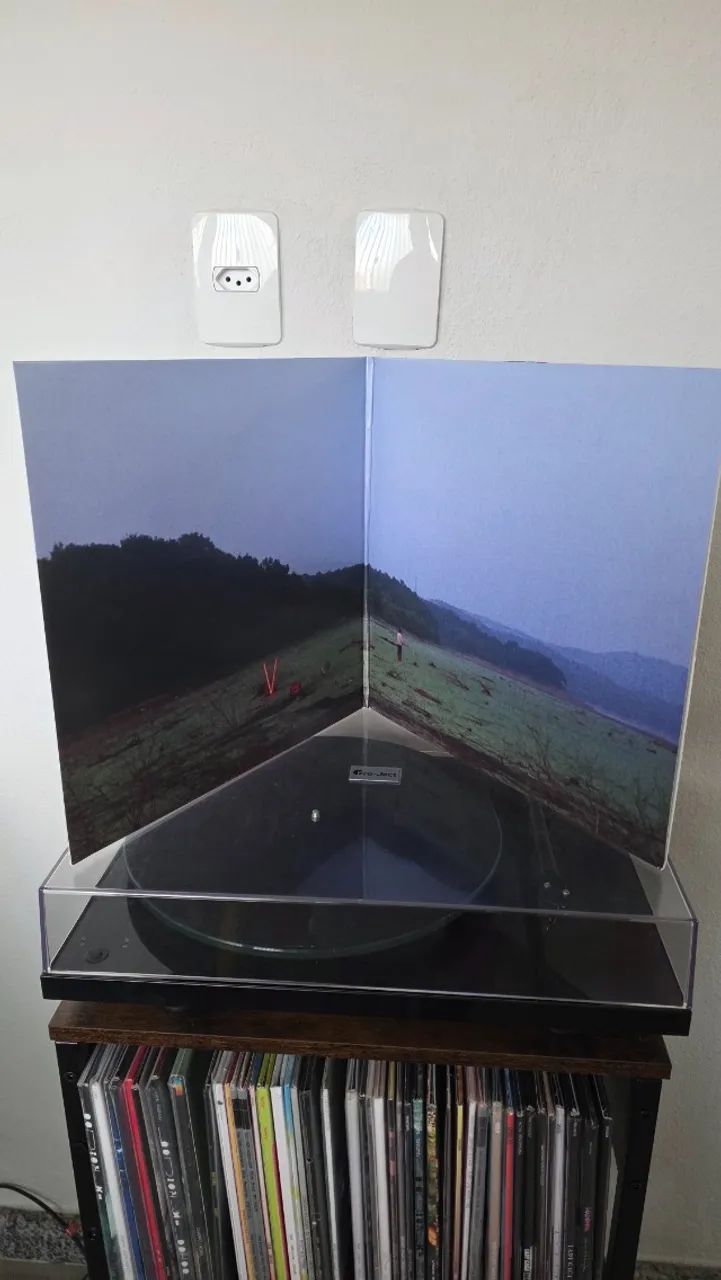 Maroon 5 - V (disco de vinil) - Foto 4