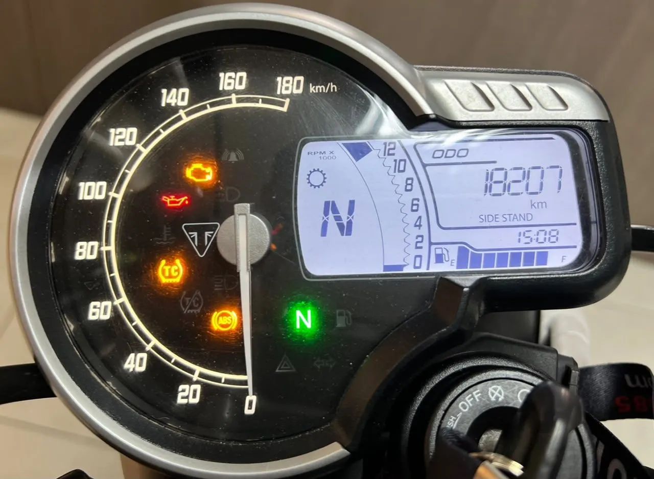SCRAMBLER 400 X PRETA 2024/2025 - Foto 3