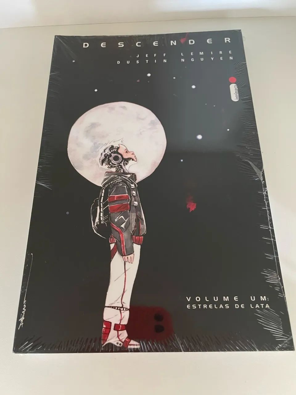 Descender - Jeff Lemire