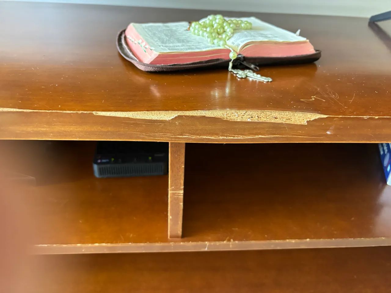 Rack para TV amplo, robusto e muito funcional. - Foto 4