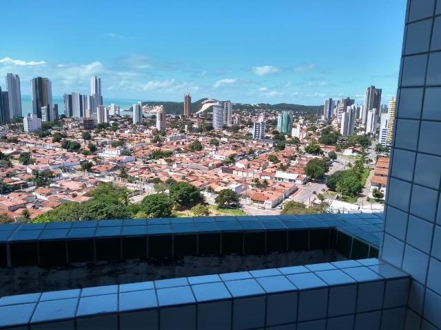 Vendo apartamento no Condomínio Lual de Ponta Negra 56m² 2/4 sendo uma suite, andar alto