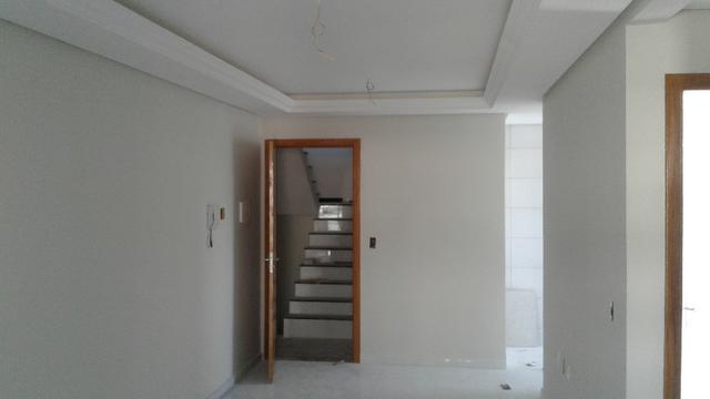 Ingleses 2dorm 1suite frente rua oa lado do mercado Sol - Foto 9