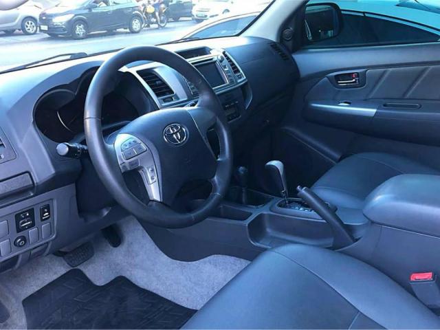 Toyota Hilux SRV - Foto 7