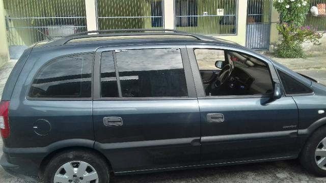 Vendo Chevrolet Zafira - Foto 3