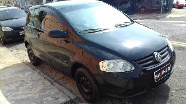 Volkswagen Fox TREND 1.O MPI 2 P MANUAL 2P - Foto 4