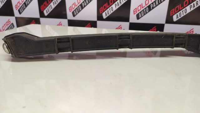 Suporte Guia Vidro Fiat Punto/Linea Traseira Esquerda 08/16 COD-51797692 - Foto 3