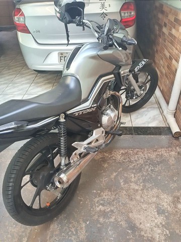 VENDO TITAN 160 2019 LEIA O ANUNCIO