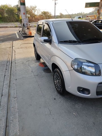 VENDO NOVO FIAT UNO 15/16 COMPLETO