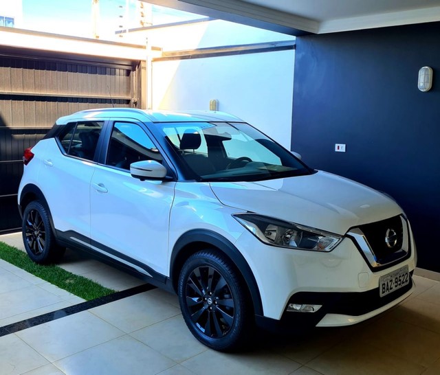 NISSAN KICKS SL