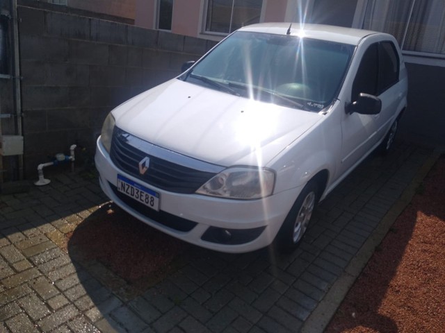 RENAULT LOGAN COMPLETO