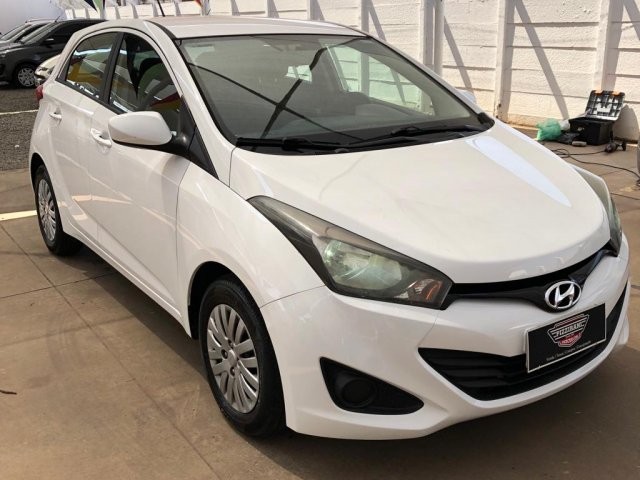 HYUNDAI HB20 2014 1.6 COMFORT PLUS 16V FLEX 4P MANUAL