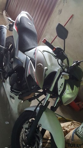 FAZER 250 LÊ ANÚNCIO