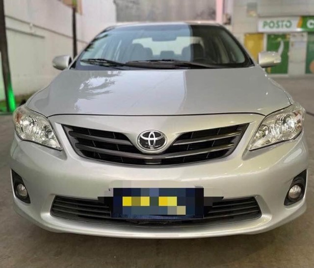 COROLLA XEI 2012