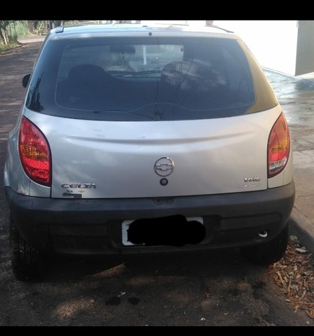 CELTA PRATA 2005 1.0