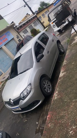 SANDERO 1.0