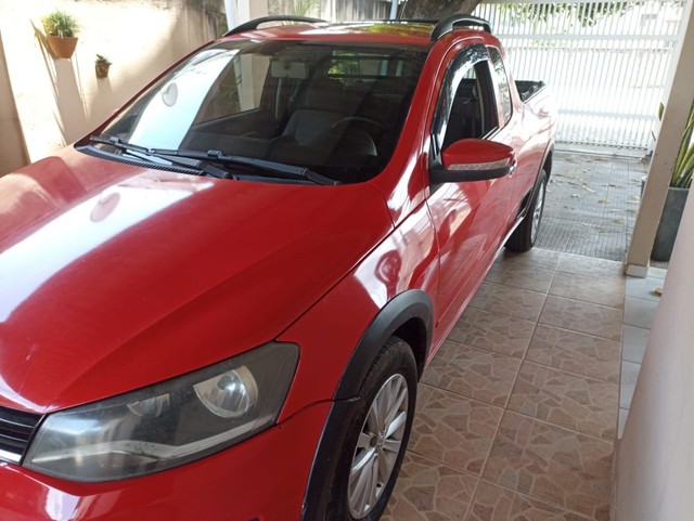 VENDO SAVEIRO TREND 1.6 COMPLETA ANO 2014