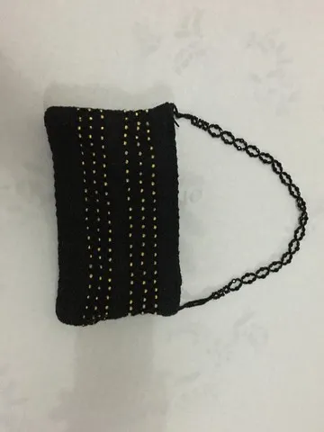 Bolsa Preta De Croche E Miçangão E Alça De Cristal