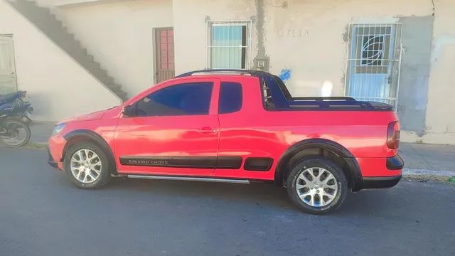 Carro Volkswagen Saveiro 1.6 CE CROSS Vermelho usado 2010 em - LitoralCar