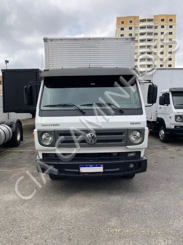 Vw 10-160 Ano 2017 com Bau 6,00M - Foto 2