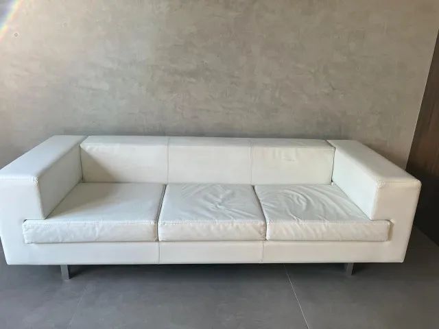 Sofá Contemporâneo Branco Couro - Foto 2