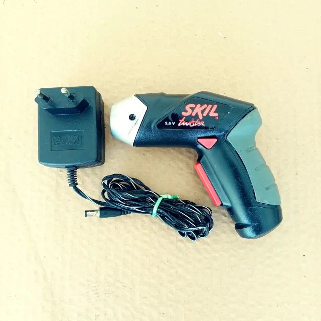 Parafusadeira Skil Twister 2000 3,6v com fonte  - Foto 4