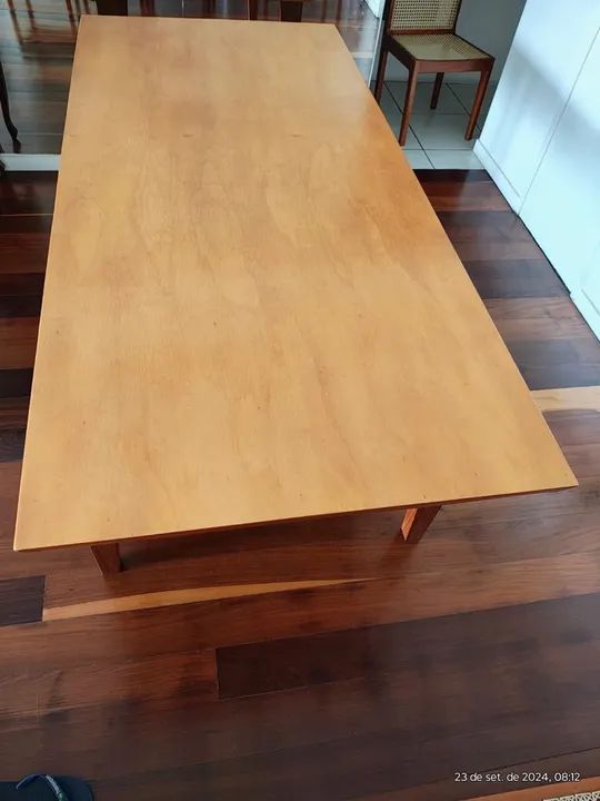 Mesa de jantar 8 lugares 