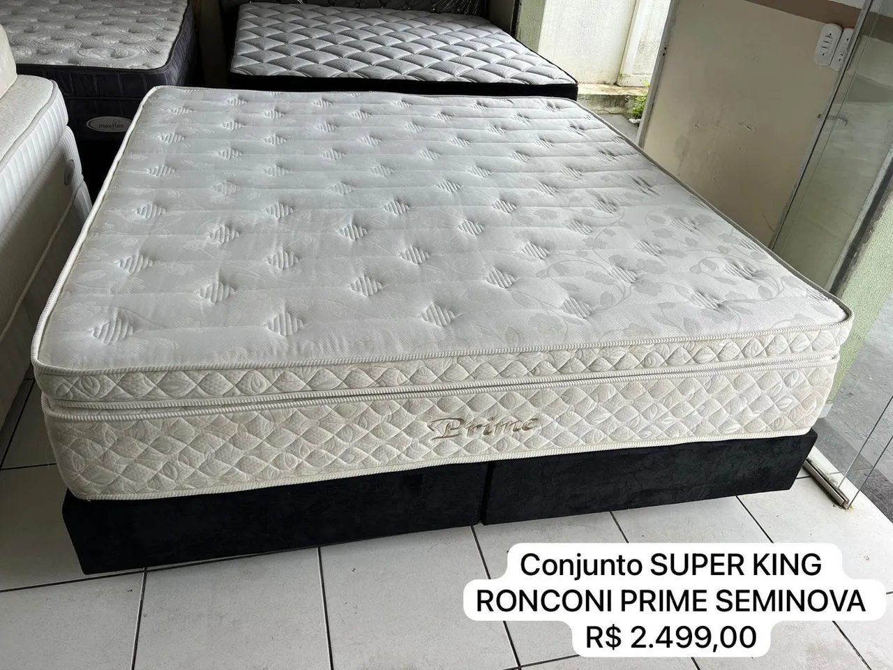 Conjunto Super King Ronconi Prime Seminova