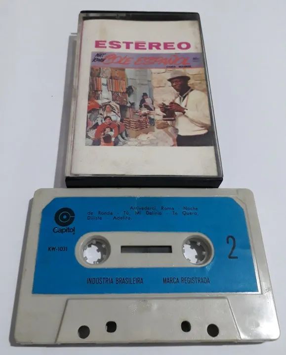 K7 Cassete - Mat 'King' Cole Canta Boleros - Capitol - Foto 2