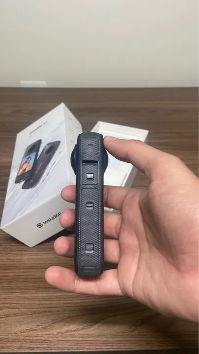 INSTA 360 X3 MUITO NOVA - Foto 3