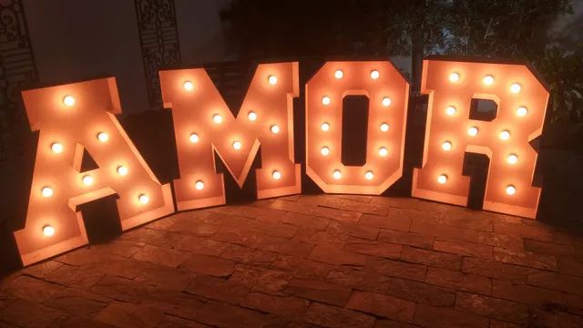 Letreiro de luzes- Palavra Amor
