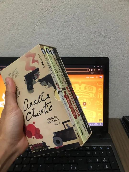 Caixa Especial Grandes Mistérios de Agatha Christie Vol. 1 (NUNCA USADO)