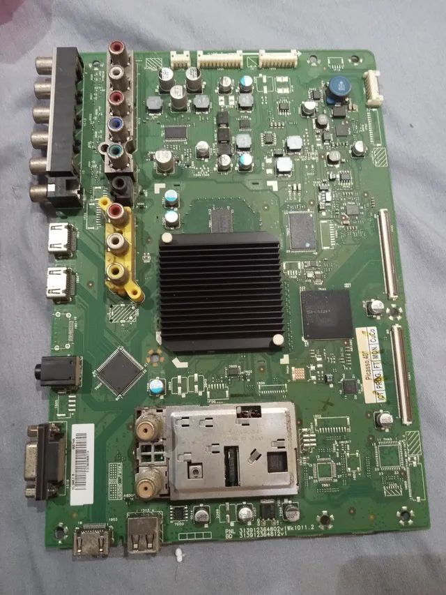 Vendo placa principal da tv Philips 40 modelo pfl 3805D funcionando 