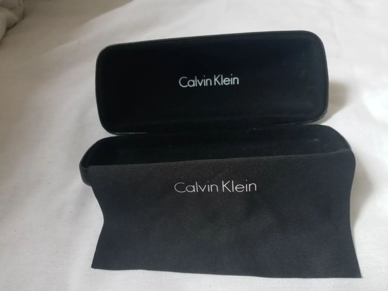 Estojo Original para Óculos Calvin Klein - Foto 3