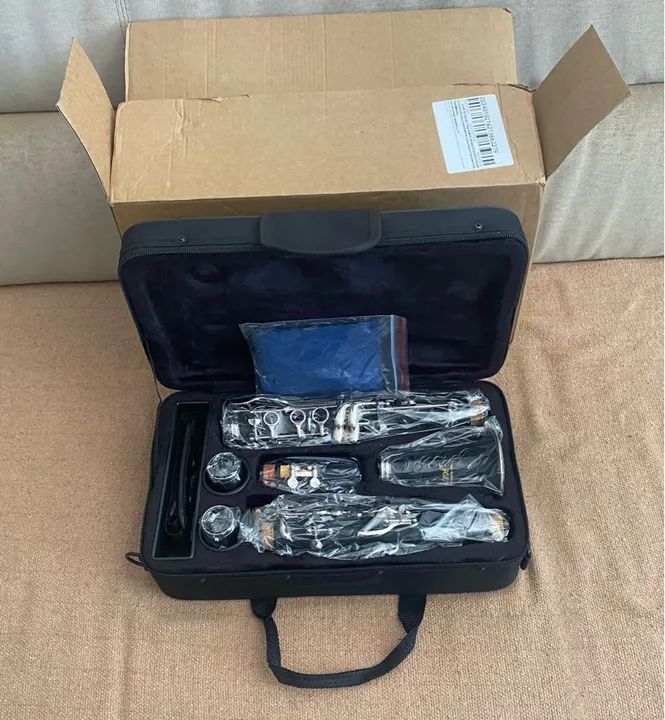 Clarinete  Sib Importado - Foto 4