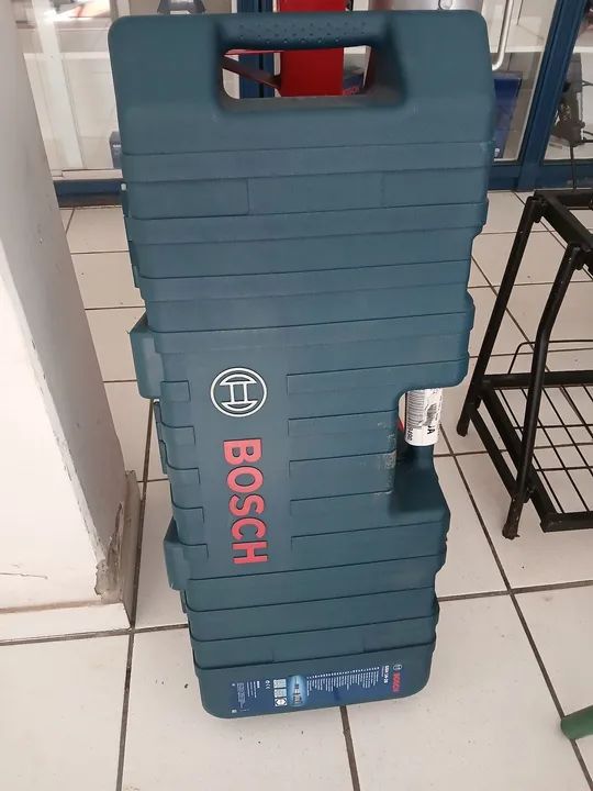 Martelo Demolidor Bosch GSH 16-28 - Foto 4