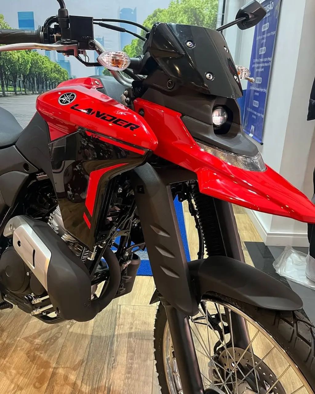 LANDER 250  - Foto 2