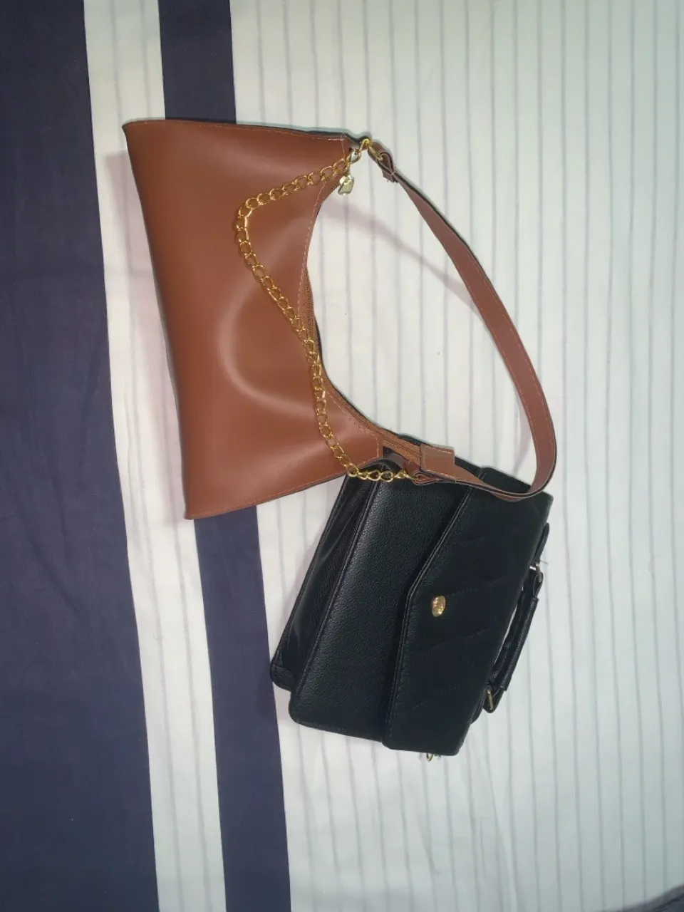 Bolsas Elegantes: Marrom e Preta
