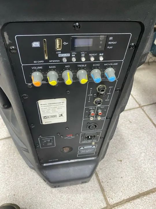 Caixa de Som Amplificada 12 Polegadas 200rms