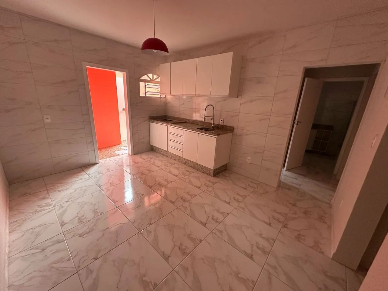 Alugo apartamento de dois quartos com área de churrasqueira  - Foto 3