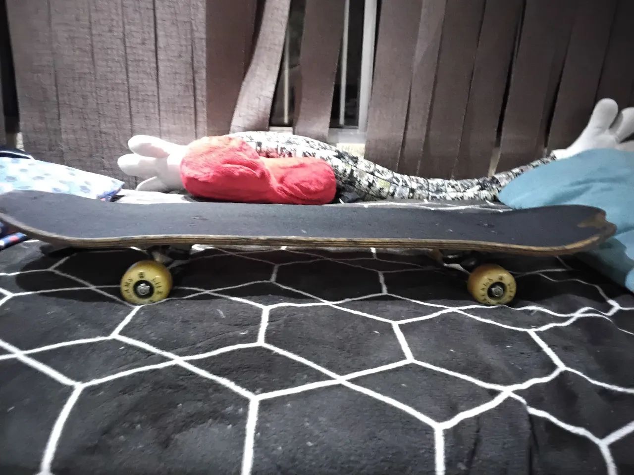 Skate com estampa de tigre pra vender rapido - Foto 3