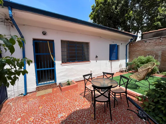 Quarto a 2 Min do Metrô Pinheiros - Casa C/ Quintal - Conforto e Segurança