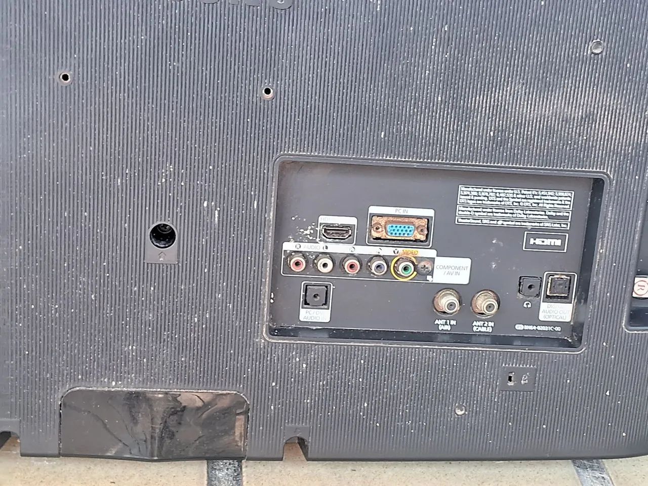 Televisão 27 polegadas Defeituosa (leia descrição) - Foto 3