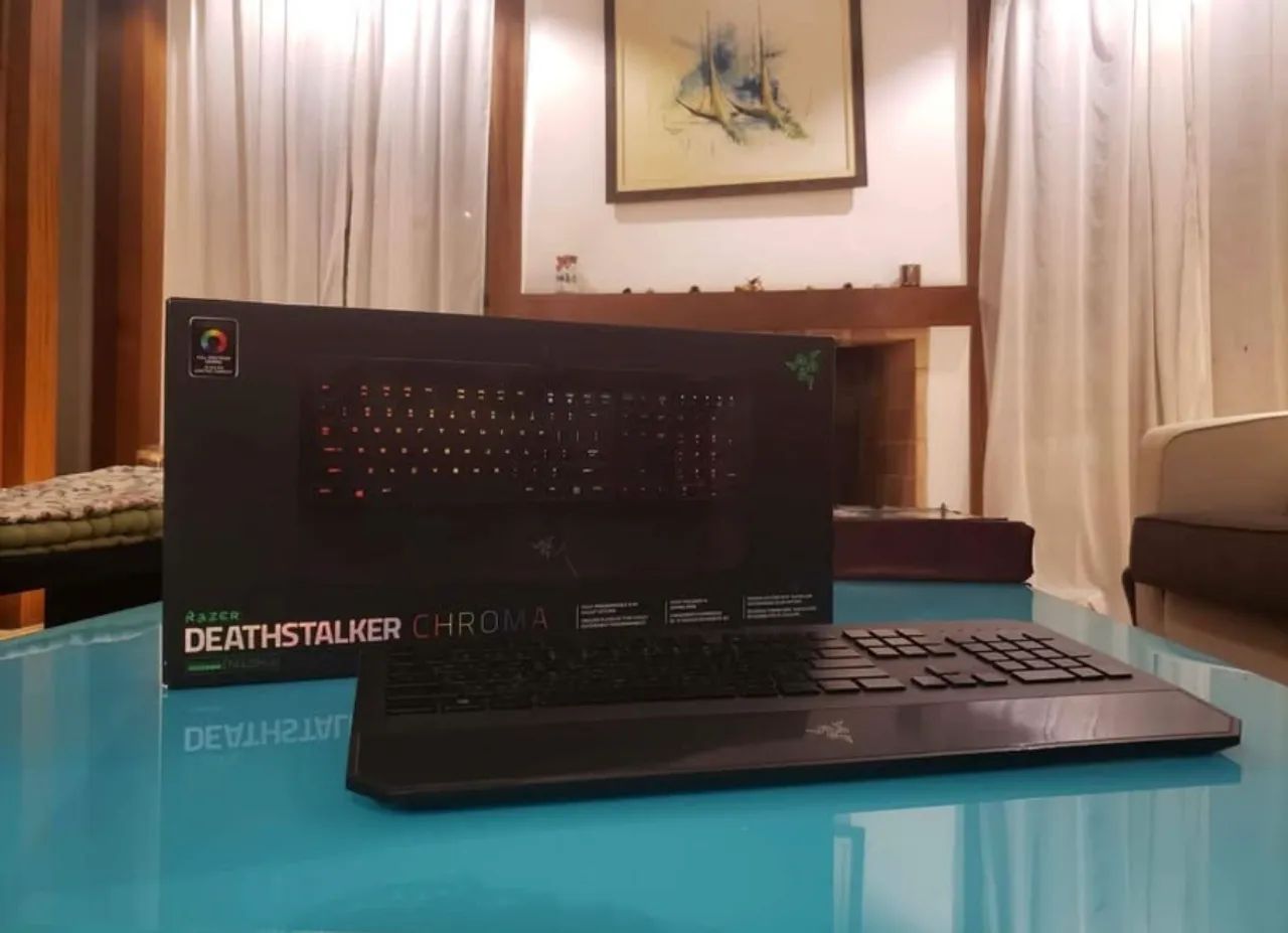 Teclado Gamer Razer Deathstalker Chroma - Foto 2