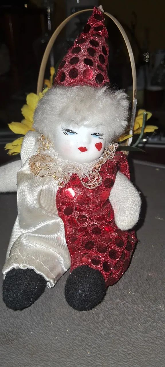 Antigo Lindo Palhaço em porcelana <br>20 cm .<br>Item de Colecionador 