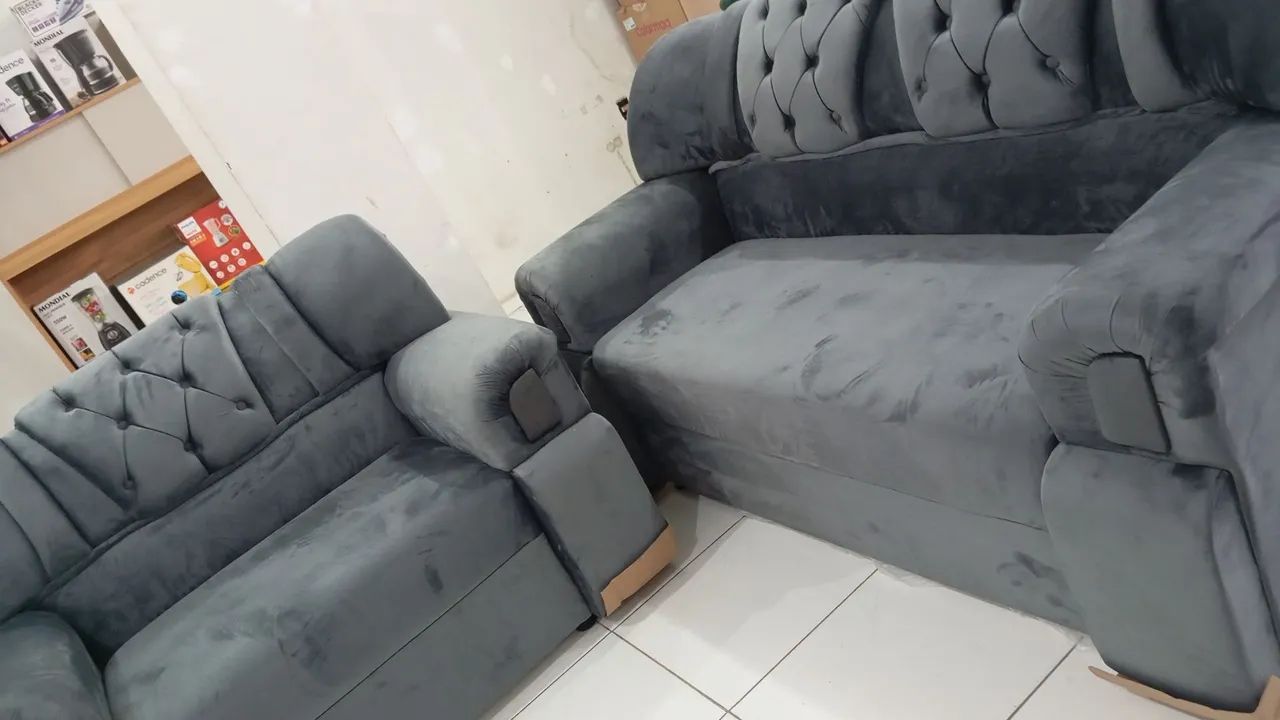Sofá Cinza retrátil Confortável - Foto 4