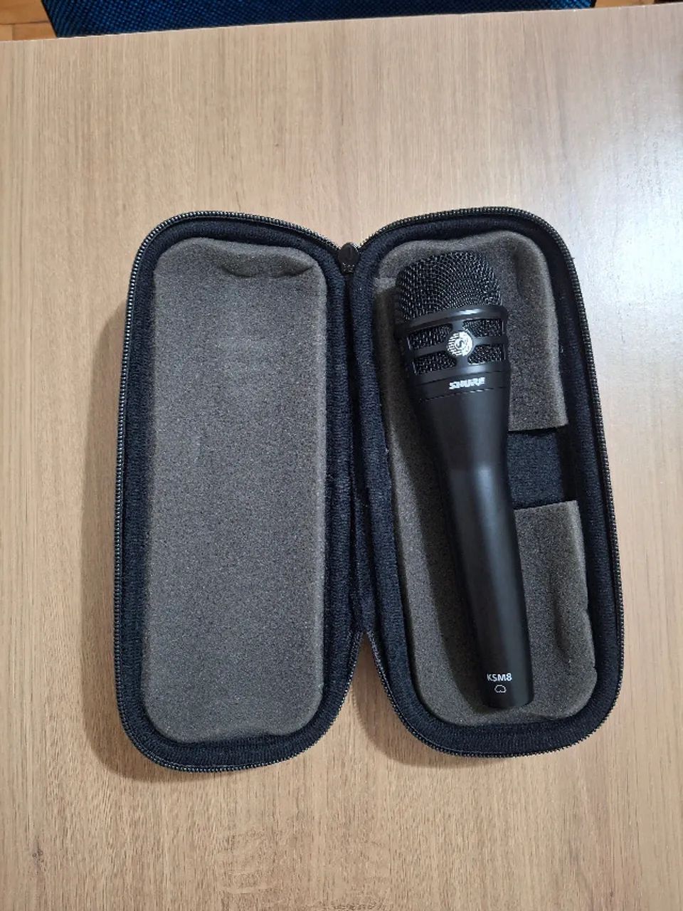 Microfone Shure Ksm Ksm8 Dinâmico Cardioide Cor Preto - Foto 2