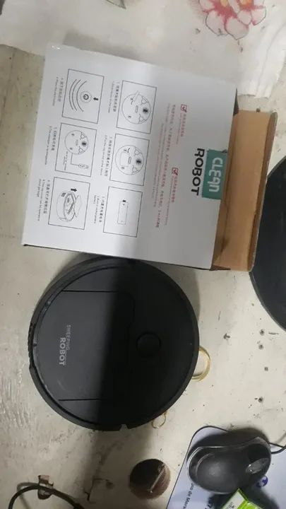 ROBÔ ASPIRADOR NOVO NA  CAIXA