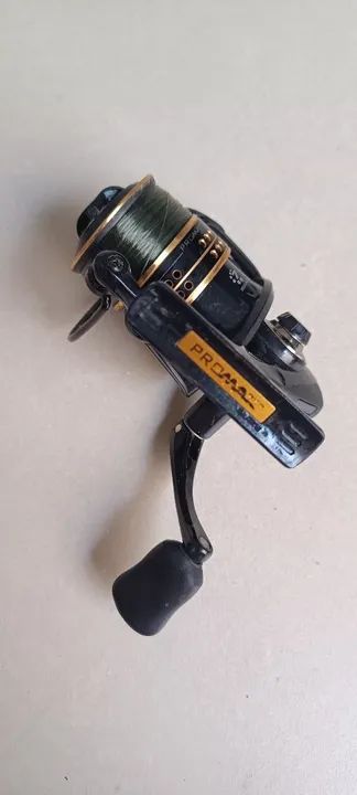 Molinete Abu Garcia Pro Max 3000 - Foto 3